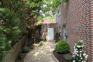 Wunderschöne Maisonette-Wohnung – Wohnen wie im eigenen Haus – Die vollständige Adresse der Immobilie erhältst du vom Anbieter., 48163 Mecklenbeck, Münster – Vorschaubild 2