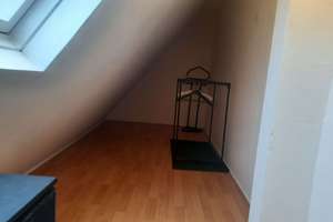 Helle teilmöblierte DG-Wohnung in Köln- Holweide – Die vollständige Adresse der Immobilie erhältst du vom Anbieter., 51067 Holweide, Köln – Vorschaubild 8
