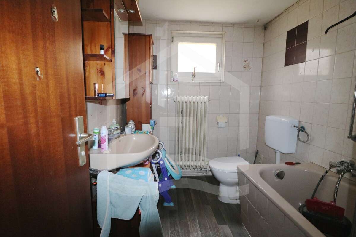 Immobilie in Widdern - Einfamilienhaus mit vielseitigen Nutzungsmöglichkeiten und großzügigem Platzangebot - Bild 0