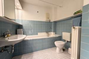 Düsseldorf-Unterbach: helle 2-Zimmer-Dachgeschosswohnung mit Südwestbalkon! – Die vollständige Adresse der Immobilie erhältst du vom Anbieter., 40627 Unterbach, Düsseldorf – Vorschaubild 7