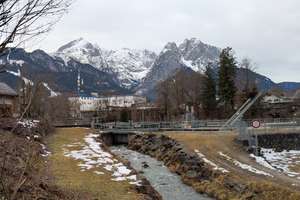 Property thumbnail 2