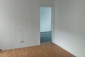 Renovierung 2026 | 4,5-Zimmer-Wohnung mit Aufzug & Tiefgarage – Wohnen mit Elbcharme| Provisionsfrei – Tauernstraße 48, 1279 Laubegast, Dresden – Vorschaubild 13