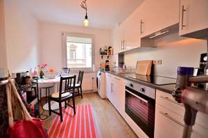 große 1 Zimmer Wohnung, Küche und Bad mit Fenster – Schmausengartenstr. 12, 90409 Maxfeld, Nürnberg – Vorschaubild 2