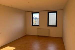 Mehrfamilienhaus mit kleiner Gewerbeeinheit – Die vollständige Adresse der Immobilie erhältst du vom Anbieter., 8209 Auerbach/Vogtland – Vorschaubild 7