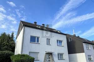 INVESTMENTCHANCE: 2 MFH + GEWERBEHOF IM PAKET