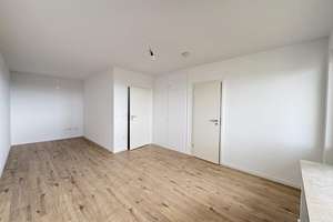 Renovierte 1-Zimmer-Wohnung mit toller Aussicht in Bremen Blumenthal