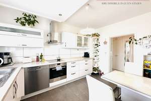 Großzügige 4-Zimmer-Wohnung 136 m² mit Balkon  moderner Einbauküche in Fürth am Südstadtpark – Die vollständige Adresse der Immobilie erhältst du vom Anbieter., 90763 Südstadt Industriegebiet, Fürth – Vorschaubild 8