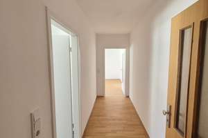 Direkt einziehen! Helle 2 Zimmer, Tageslichtbad mit Wanne, guter Schnitt, gute Lage – Grubenstraße 43, 18055 Stadtmitte, Rostock – Vorschaubild 6