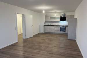Kernsanierte 2,5-Zimmer-Wohnung mit Balkon, EBK, Aufzug & Tiefgarage – Industriestraße 21, 75181 Huchenfeld, Pforzheim – Vorschaubild 5