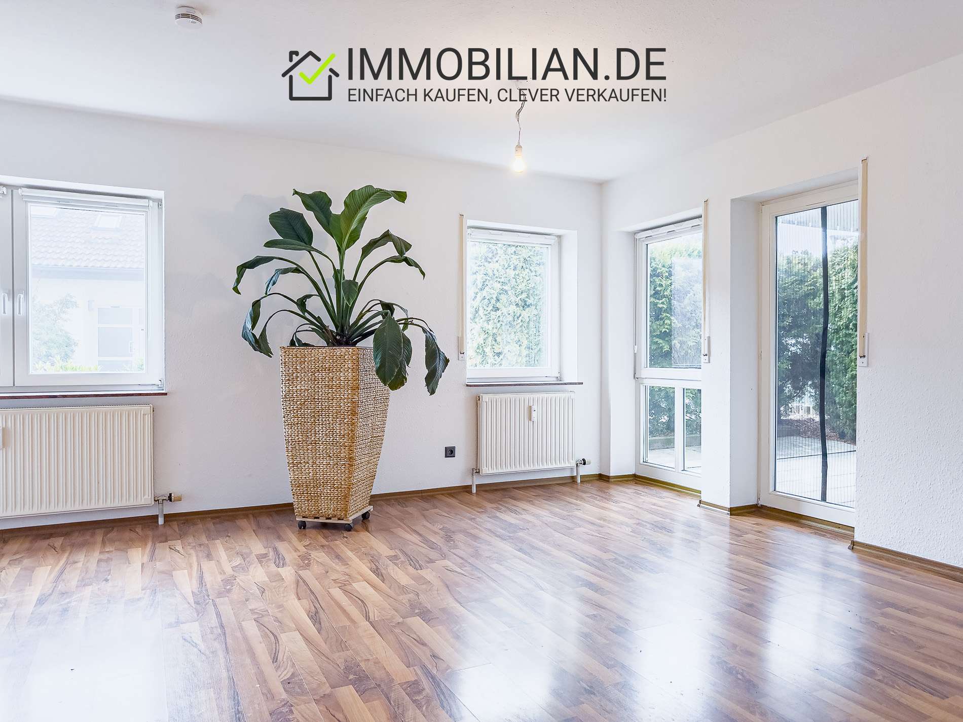 Immobilie in Lauffen am Neckar - *** Barrierefreie Erdgeschosswohnung mit privatem Zugang – direkt an den Weinbergen*** - Bild 1