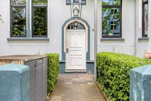 Altbaujuwel nahe Nordstraße – ruhig gelegen und mit hohem Potenzial zur persönlichen Entfaltung – Die vollständige Adresse der Immobilie erhältst du vom Anbieter., 40477 Pempelfort, Düsseldorf – Vorschaubild 4