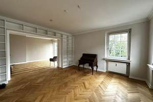 Charaktervoller Altbau mit großem Potenzial und Rheinblick !  In Toplage von Düsseldorf-Oberkassel – Die vollständige Adresse der Immobilie erhältst du vom Anbieter., 40545 Oberkassel, Düsseldorf – Vorschaubild 7