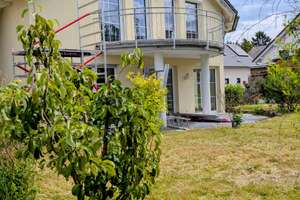 Wohnen mit Charakter: Großzügiges Einfamilienhaus in Walzbachtal – Gartenstraße 21, 75045 Walzbachtal – Vorschaubild 2