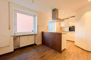 Top Lage, top Zustand, sofort frei – Ihre Chance in Augsburg ! Kaufen, direkt einziehen – Sanderstraße 2, 86161 Wolfram-und Herrenbachviertel, Augsburg – Vorschaubild 6
