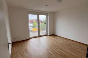Sonniges 3-Zimmer-Penthouse mit Balkon – Die vollständige Adresse der Immobilie erhältst du vom Anbieter., 80935 Lerchenau-Ost, München – Vorschaubild 6