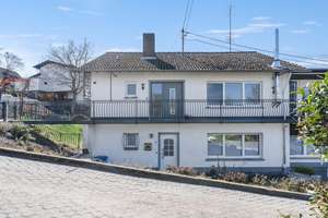 Ein Haus mit vielen Möglichkeiten! – Die vollständige Adresse der Immobilie erhältst du vom Anbieter., 56581 Ehlscheid – Vorschaubild 3