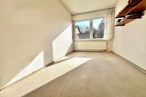 Reihenhaus mit Garage und schönem Garten im Ringelbachgebiet – Die vollständige Adresse der Immobilie erhältst du vom Anbieter., 72764 Reutlingen-Mitte, Reutlingen – Vorschaubild 14