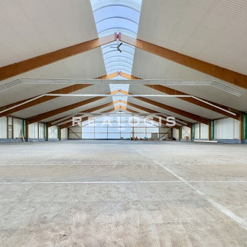 Arnsdorf bei Dresden | ca. 2.000 m² | Lager & Logistik | ebenerdig