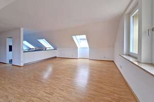 170 m² offene Maisonette, Homeoffice, Dachterrasse ... – Moltkestrasse 20, 74072 Heilbronn, Heilbronn – Vorschaubild 11