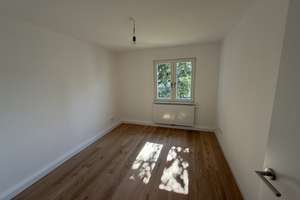 Erstbezug nach Renovierung mit herrlichem Wintergarten – Die vollständige Adresse der Immobilie erhältst du vom Anbieter., 70184 Gänsheide, Stuttgart – Vorschaubild 16