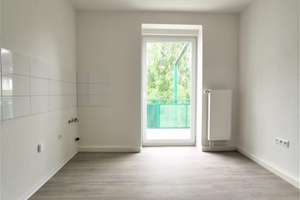 Frisch renovierte 2-Zi.-DG-Whg. mit neuem Boden und Balkon – Kleine Hakenstr. 6 a, 42283 Barmen, Wuppertal – Vorschaubild 4