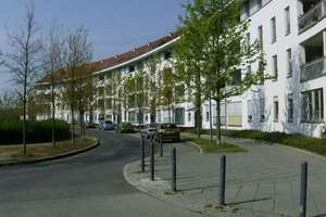 Ballonplatz  8, Erdgeschoss , rechts