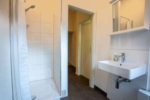 Rendite oder Eigennutz: Hier ist alles möglich! Wohnhaus mit Garagen in Gelsenkirchen – Die vollständige Adresse der Immobilie erhältst du vom Anbieter., 45888 Bulmke-Hüllen, Gelsenkirchen – Vorschaubild 8