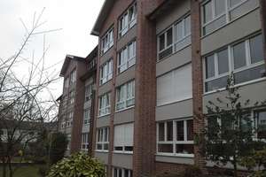Sehr schöne und gut aufgeteilte 2 1/2 Raum Dachgeschosswohnung – Kriemhildstr. 17, 45892 Resse, Gelsenkirchen – Vorschaubild 3