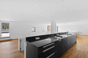 Bestlage: Architektenvilla im 
Bauhausstil mit 5 TG-Plätzen! – Regensburg – Vorschaubild 30