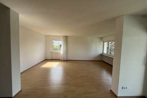 Lichtdurchflutete 3,5 Zimmer Wohnung mit Balkon in Paderborn – Die vollständige Adresse der Immobilie erhältst du vom Anbieter., 33098 Kernstadt, Paderborn – Vorschaubild 2