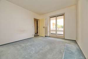GROSSER BALKON MIT BLICK INS GRÜNE - ZUM SELBSTGESTALTEN - NÄHE PARK AM TELTOWKANAL – 12207 Lichterfelde, Berlin – Vorschaubild 17