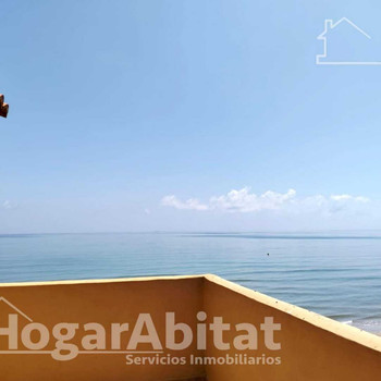 ERSTLAGE AM STRAND! CHALET MIT 4 TERRASSEN UND GARAGE