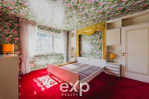 „Eichenau: Bungalow mit Potenzial – Pool, Sauna & Toplage auf großem Grundstück“ – Fürstenfeldbruck (Kreis) – Vorschaubild 6