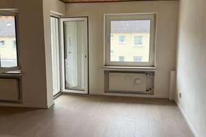 Wohnen im Grünen- Helle 3 Zimmer Wohnung – Steinstr 37, 53773 Hennef (Sieg) – Vorschaubild 4