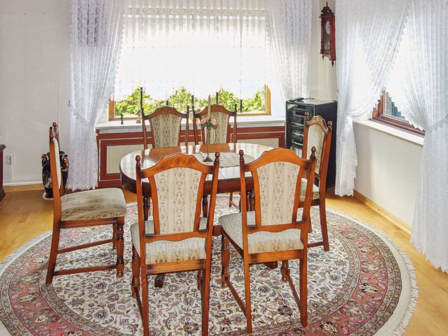 Immobilie in Helse - Gepflegtes Einfamilienhaus mit großer Garage in guter Wohnlage in Marne - Bild 1