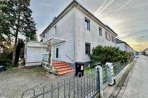 Doppelhaushälfte mit Pool und Garten in Wiesbaden - Biebrich! – Malmedyer Strasse 27, 65203 Biebrich, Wiesbaden – Vorschaubild 2