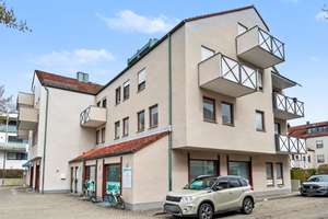 Vermietete 1-Zimmer-Etagenwohnung mit Aufzug und Stellplatz in Ingolstadt – Die vollständige Adresse der Immobilie erhältst du vom Anbieter., 85055 Nordost, Ingolstadt – Vorschaubild 2