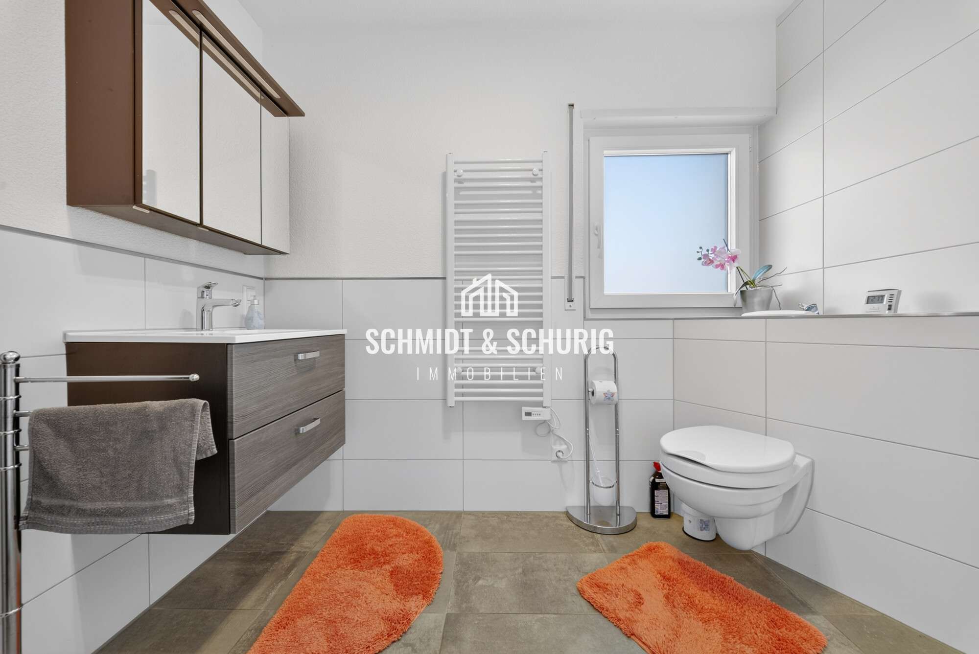 Immobilie in Oberderdingen - Viel Platz für die Familie: Gepflegte Doppelhaushälfte mit Garten in Oberderdingen - Bild 1