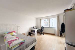 Nahe Donau: Helle 3- Zimmer Wohnung mit neuem Bad, Balkon & Stellplatz – Silcherstr. 9, 89231 Neu-Ulm – Vorschaubild 3