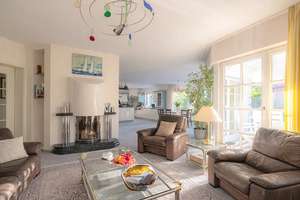 Architektonisches Juwel - Elegante Villa mit drei Wohneinheiten  zwischen Golfplatz und Meer – Die vollständige Adresse der Immobilie erhältst du vom Anbieter., 23570 Travemünde, Lübeck – Vorschaubild 5