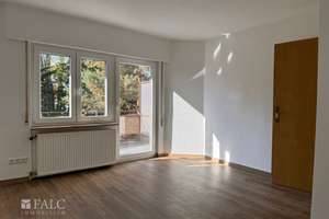 "Ruhig gelegenes Wohnhaus mit großzügiger Raumaufteilung, Werkstatt und Stellplätzen in Darmstadt" – Waldstraße 14, 64297 Eberstadt, Darmstadt – Vorschaubild 4