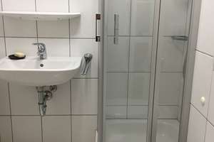 Toplage in Stadtamhof! Helle 34 qm mit Südterrasse – Stadtamhof 15, 93049 Stadtamhof, Regensburg – Vorschaubild 2