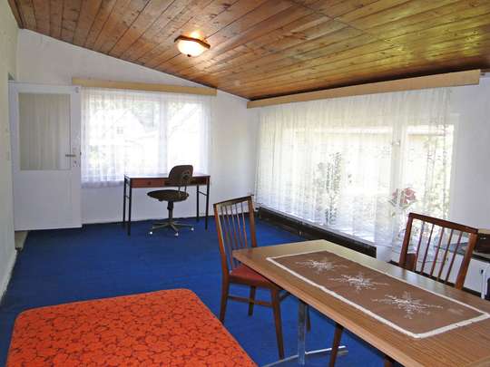 Sanierungsbedürftiges Wohnhaus im grünen Zeesen - Bild 20