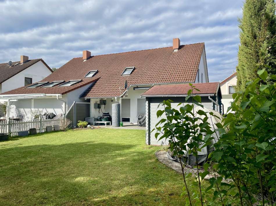 Rückseite und Garten