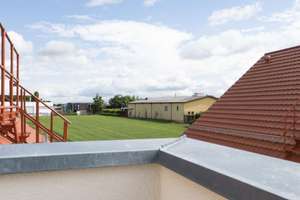 Traumhafte Dachterrasse und Balkon mit Blick ins Grüne: 5-Zimmer-Maisonette-Wohnung zum Erstbezug – Die vollständige Adresse der Immobilie erhältst du vom Anbieter., 74357 Bönnigheim – Vorschaubild 4