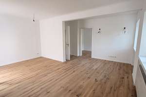 Neu modernisierte 4-Zimmer-Wohnung mit Terrasse und EBK in Stuttgart-West – Klopstockstr. 17, 70193 Hölderlinplatz, Stuttgart – Vorschaubild 11