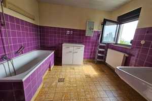 Solides freistehendes Einfamilienhaus mit Ausbaupotential in Vettelschoß zu verkaufen – Michaelstraße 65, 53560 Neuwied (Kreis) – Vorschaubild 9