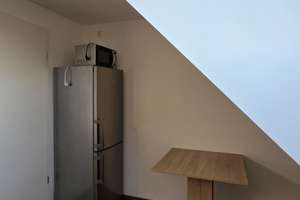 Exklusive, möblierte 2-Zimmer-Wohnung mit Balkon & Garage | Upscale Furnished 2-Room Apartment – Oettinger Straße 9, 86154 Oberhausen-Nord, Augsburg – Vorschaubild 15