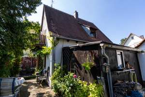 Einfamilienhaus mit großem Garten in ruhiger Lage – Am Regnitzhang 14, 90765 Stadeln, Herboldshof, Mannhof, Fürth – Vorschaubild 1