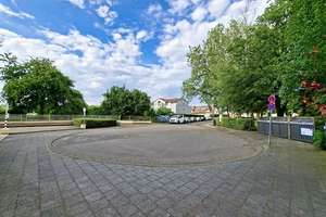 CITYHOUSE: Gepflegte 2 Zimmer Wohnung mit großem Balkon, Keller und TG Stellplatz in zentraler Lage – 51145 Urbach, Köln – Vorschaubild 16